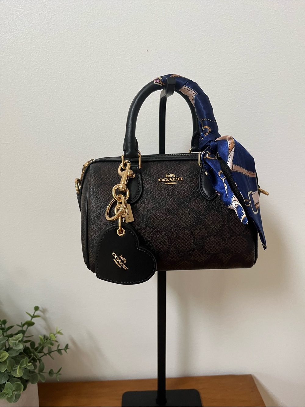 COACH Mini Rowan + Mirror Heart Charm / Key Chain